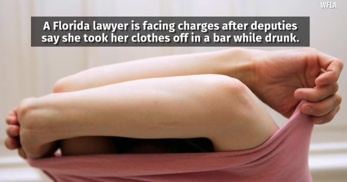 Deputies: Lawyer stripped naked at Florida bar, refused to put on clothes | Trending | fox13memphis.com