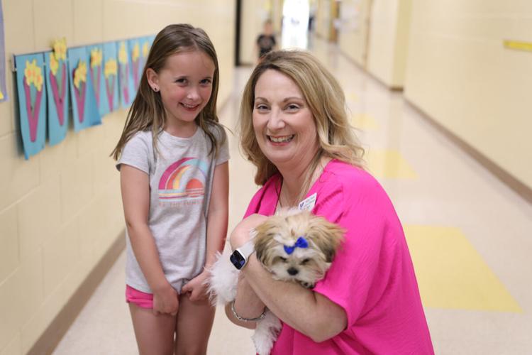 PHOTOS Jonesboro Police surprise elementary school kids with visit
