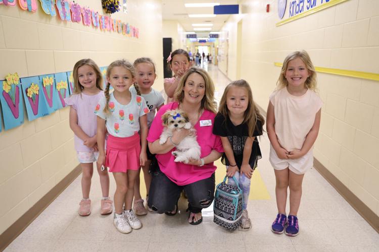 PHOTOS Jonesboro Police surprise elementary school kids with visit