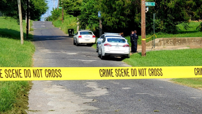 Police find man shot to death in South Memphis