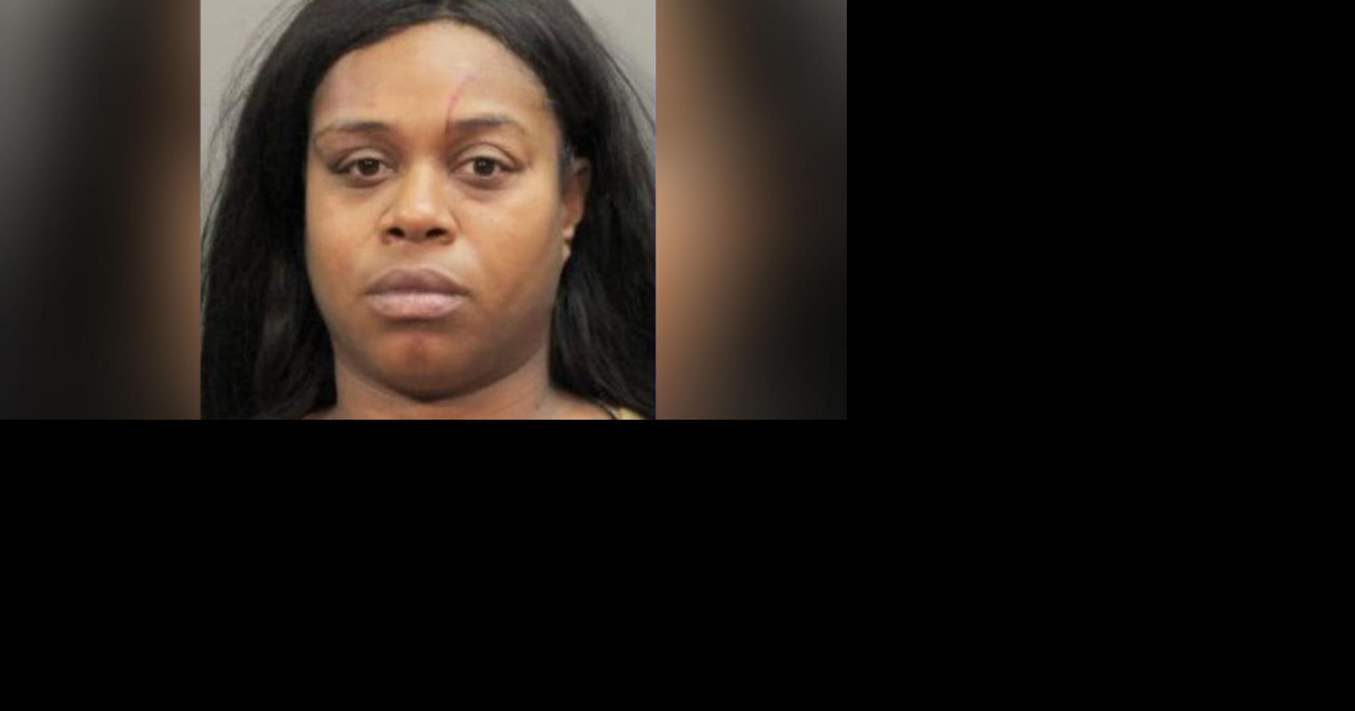 Woman accused of shoplifting at Victoria's Secret used pepper spray on ...