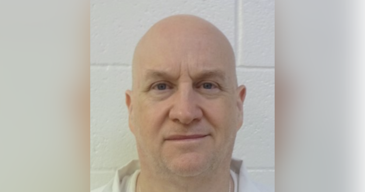 Arkansas Manhunt for Escaped Ex-Police Chief Intensifies