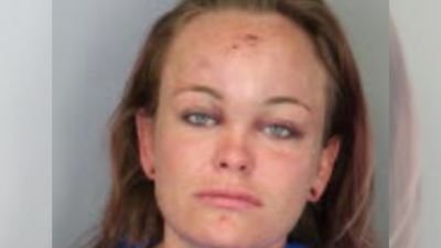 Woman allegedly spit on Memphis police officer after stabbing girlfriend
