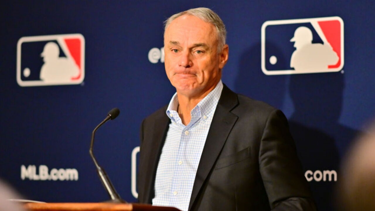 MLB pushes opening day back to at least April 14 as lockout