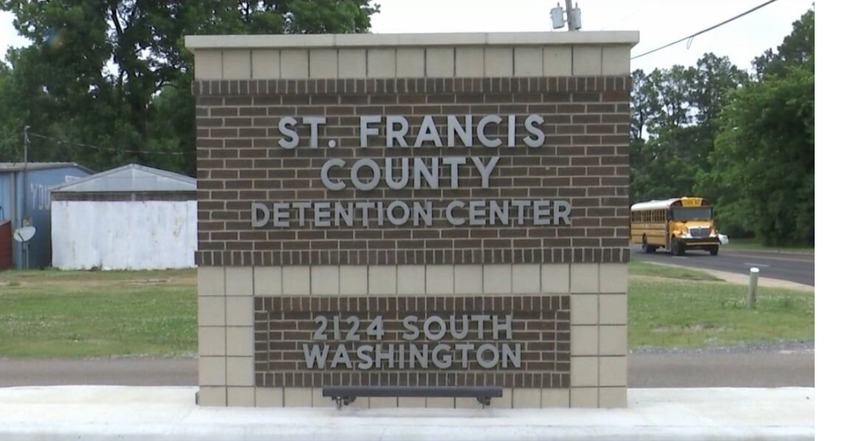 WATCH Wynne residents on edge after jail inmate escapes News