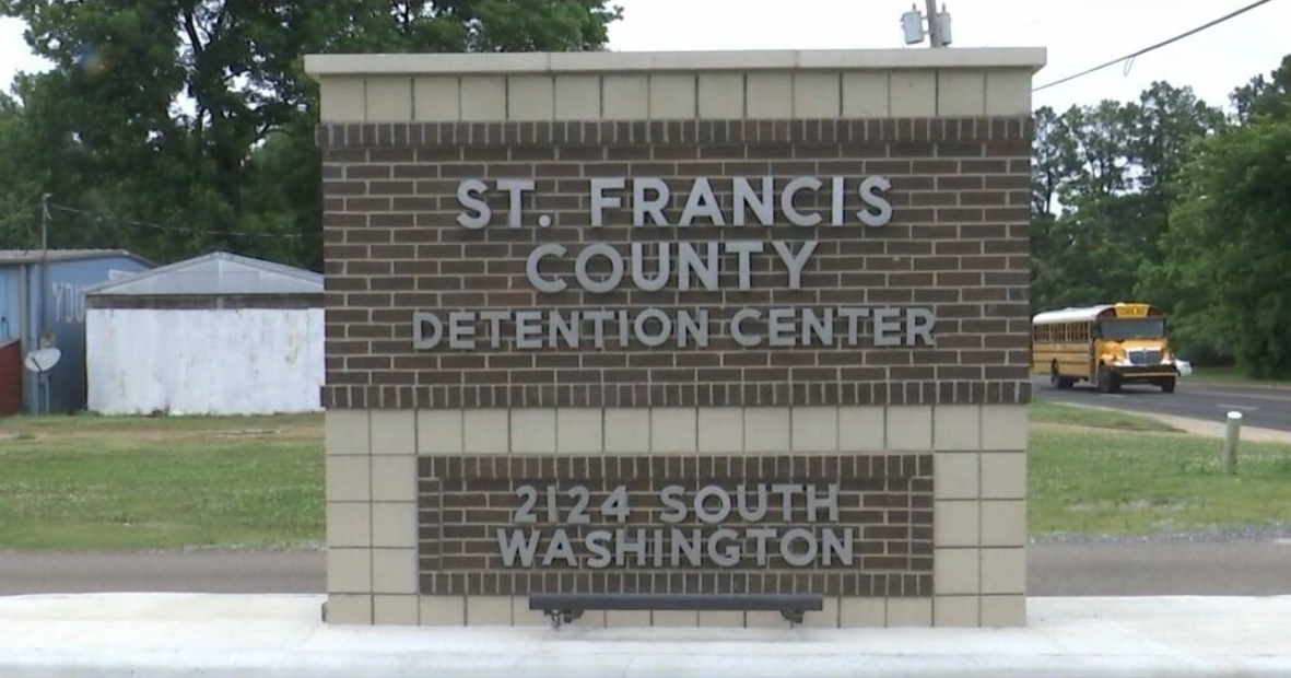WATCH Wynne residents on edge after jail inmate escapes News