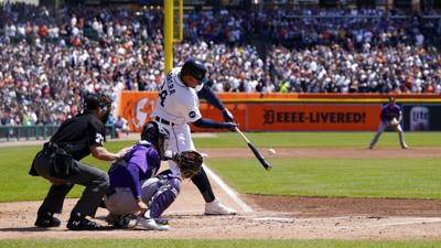 3,000 HITS! Miguel Cabrera joins the 3,000-hit club! 