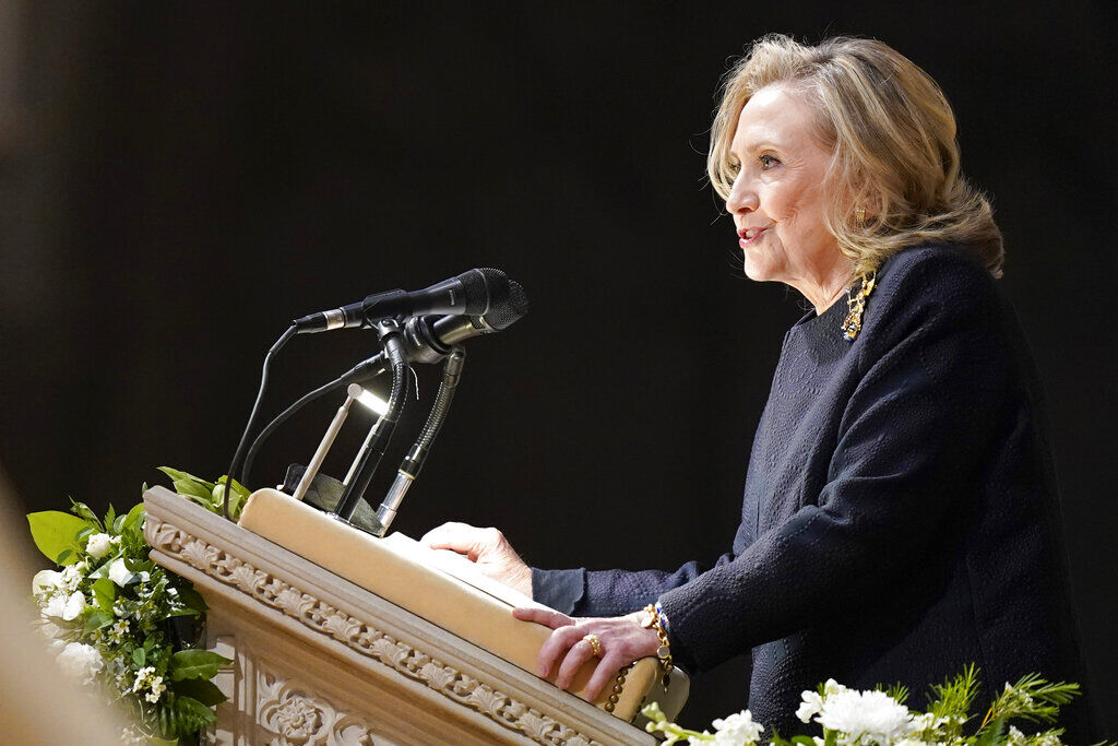 Hillary Clinton joins Columbia U as global affairs professor