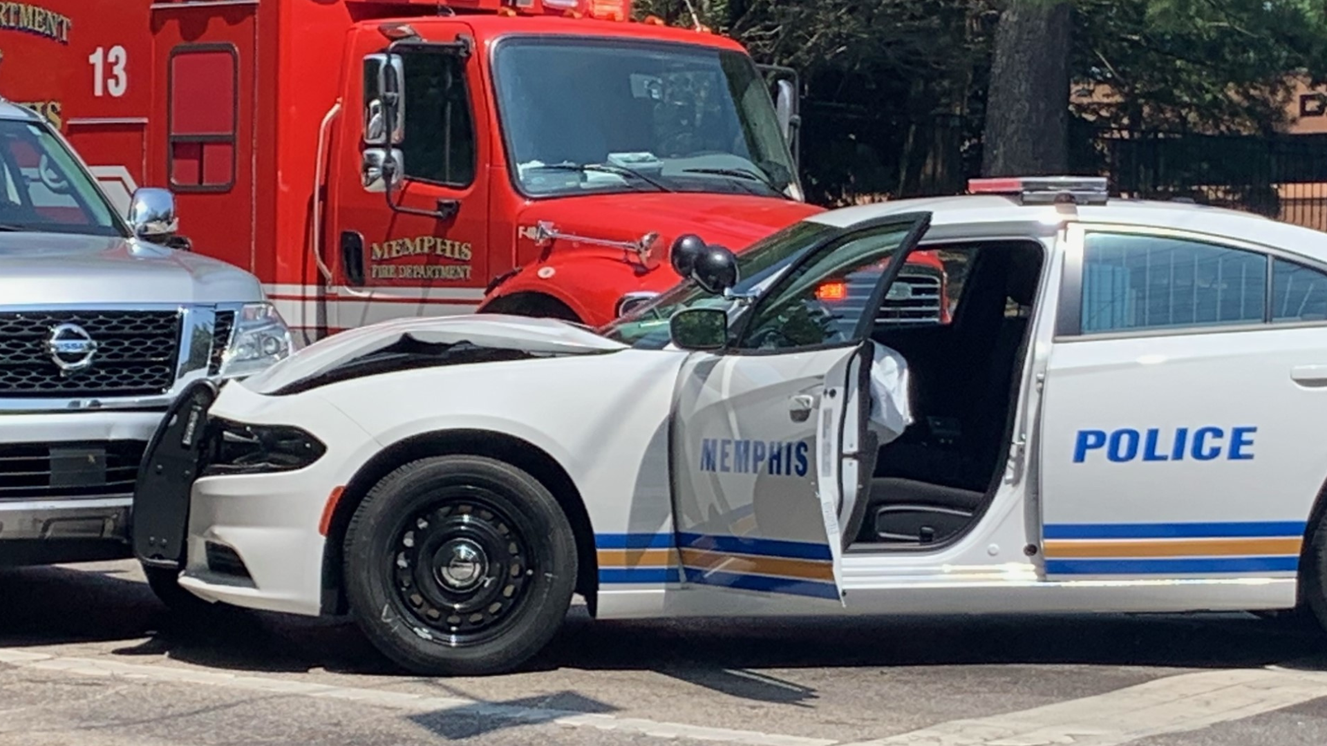 Memphis Police Car Involved In Crash In East Memphis | News ...