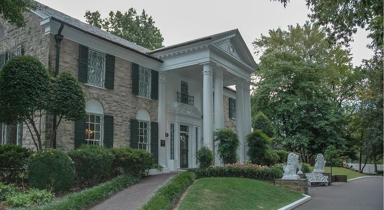 Elvis Presley's Graceland on Livestream