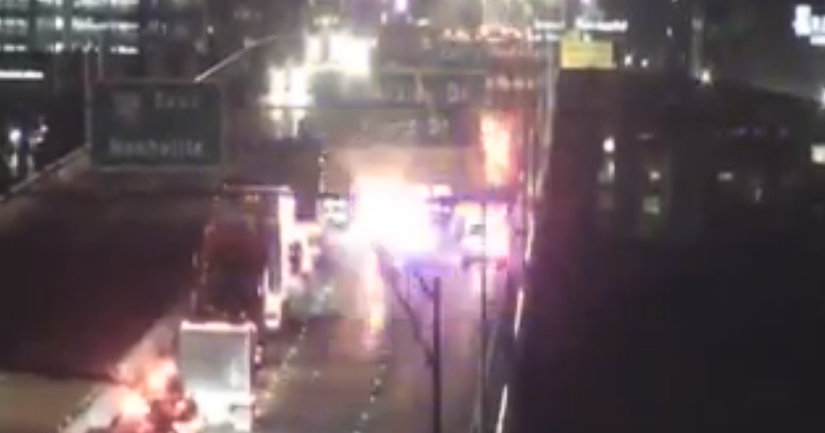 Semi-Truck, 18-Wheeler Overturns Disrupt I-35 Texas, I-40 Tennessee Traffic