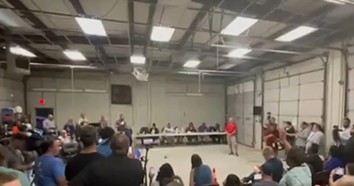 West Tennessee town of Mason approves ICE detention center following vote confusion, opposition