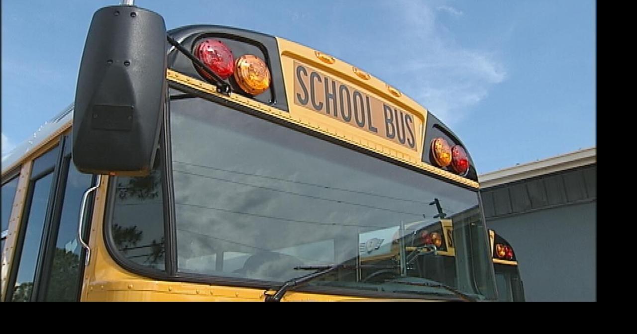 Multiple schools in eastern Arkansas delayed due to weather