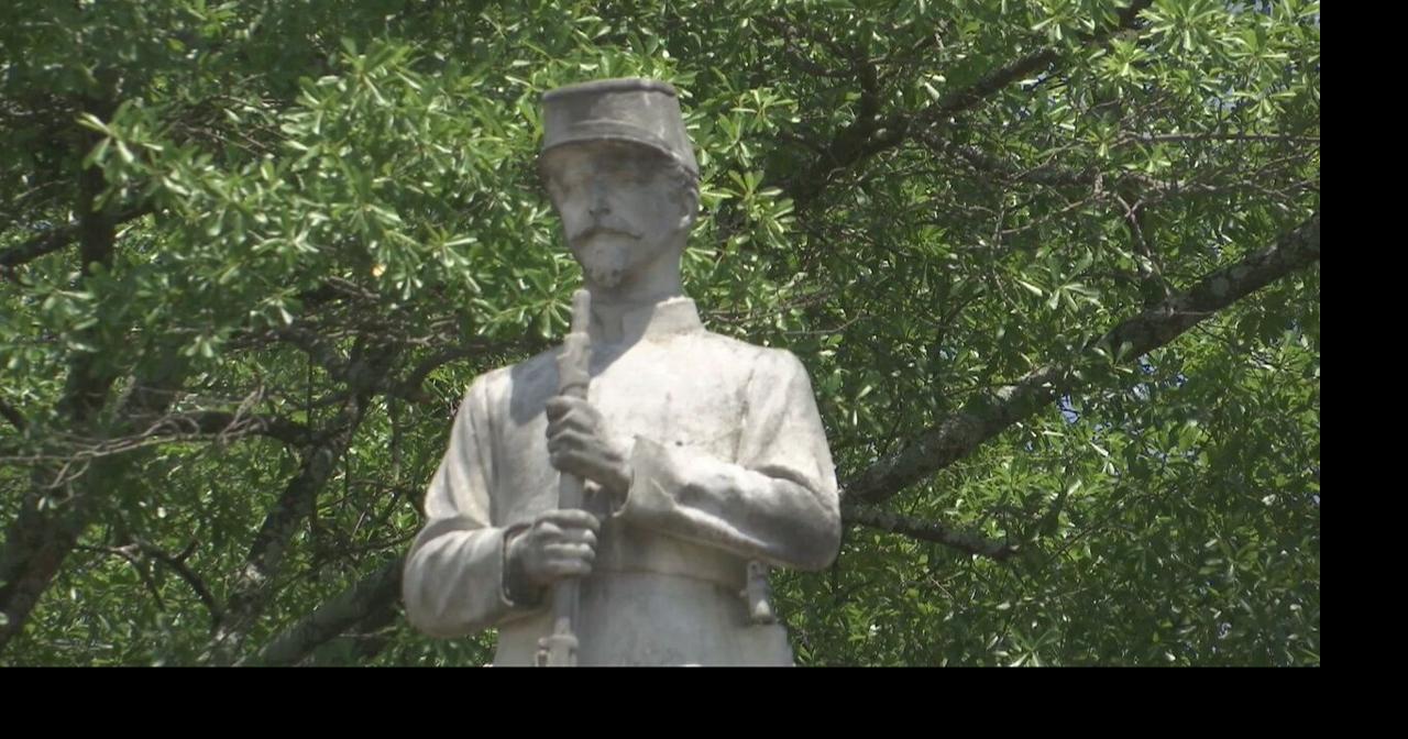 Should Confederate statues be protected? News