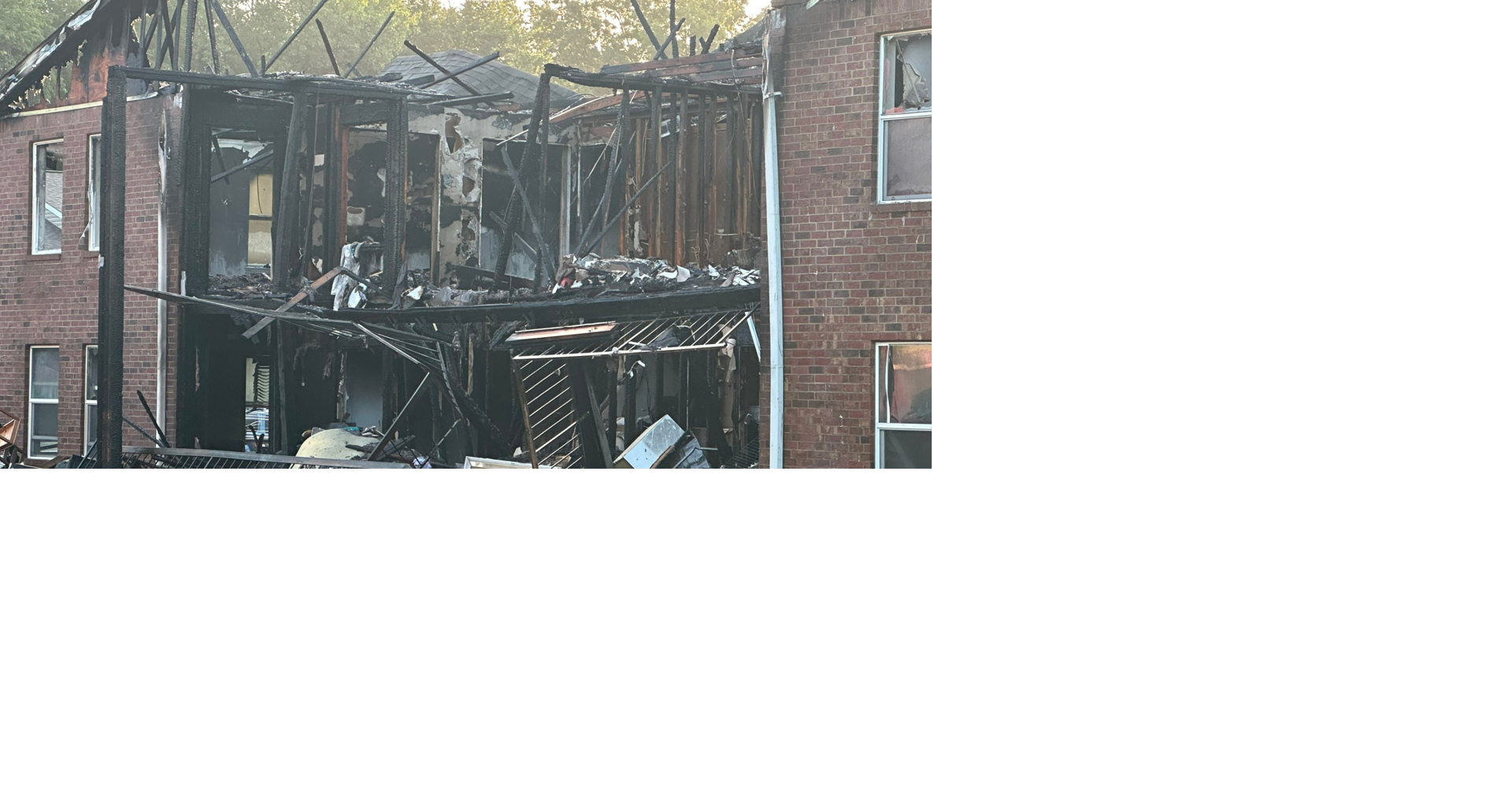 WATCH Apartment security guard helped residents escape fire in East