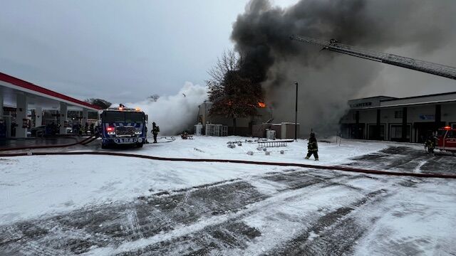 PHOTOS: Memphis gas station destroyed by fire | | fox13memphis.com