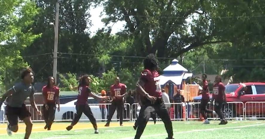 Melrose football team connects with Orange Mound community at meet-and-greet