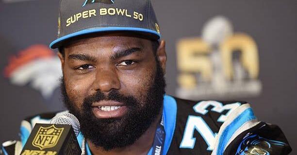 Book signing set for former NFL player whose story was depicted in "The Blind Side" - Vimarsana News