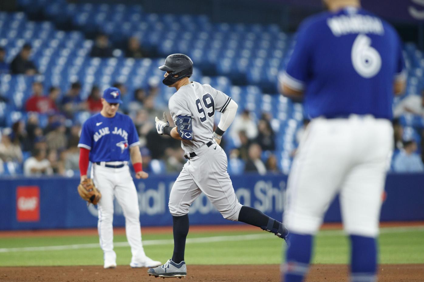 Aaron Judge home run: Kid in ball video meets Yankees star