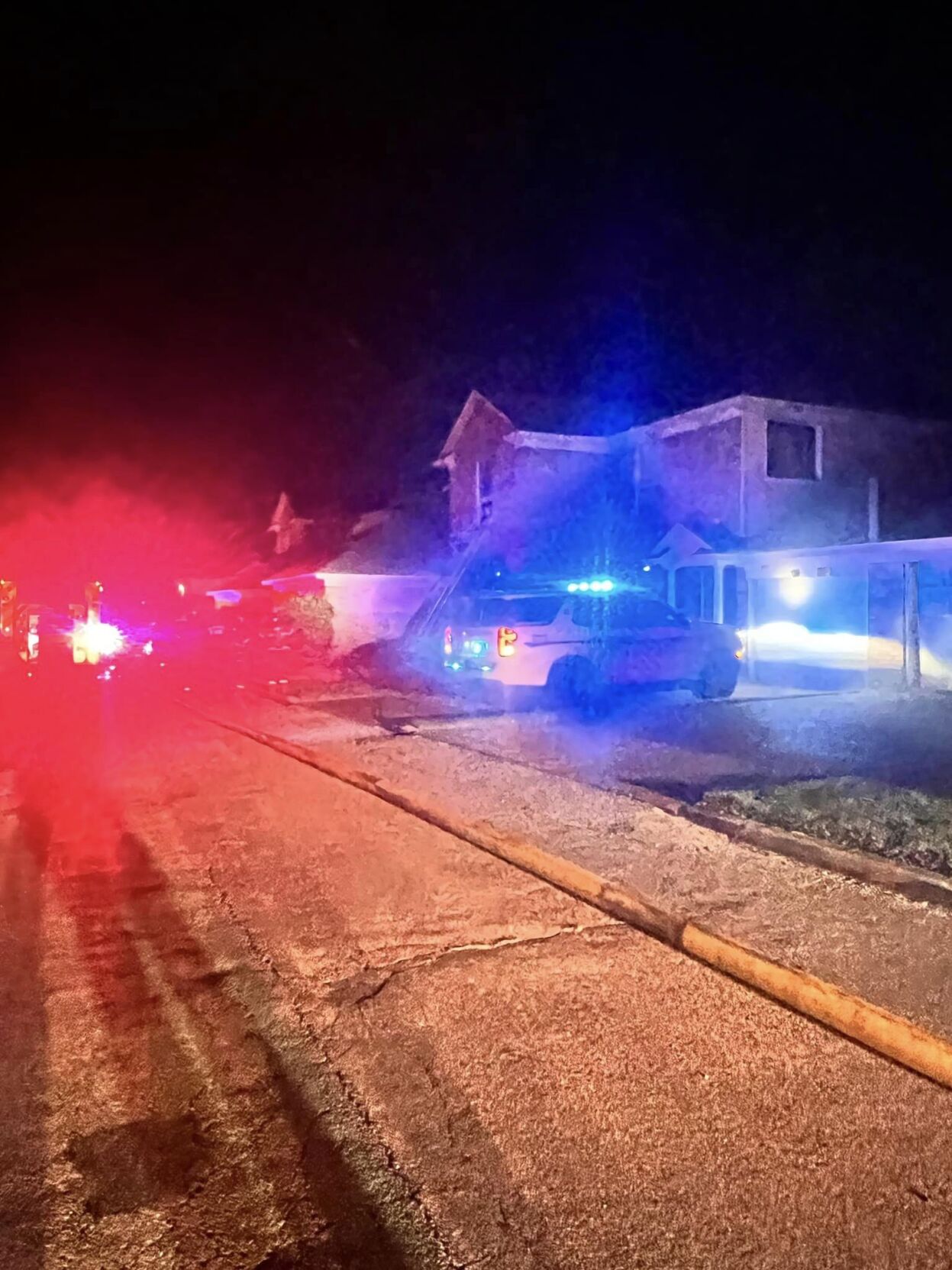 PHOTOS Scenes from apartment fire in east Shelby County