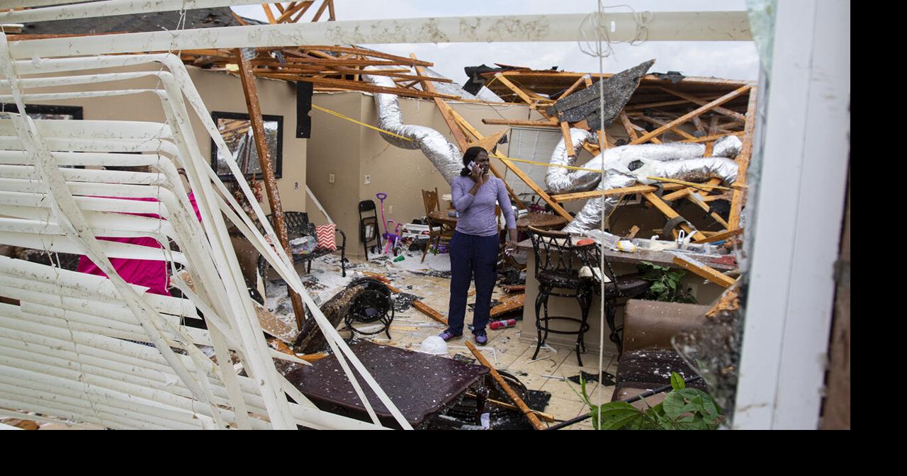Photos: Deadly tornadoes, storms sweep through Southern states ...
