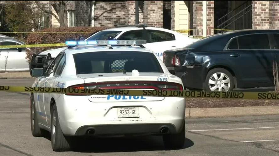 Cordova apartment double shooting leaves one dead, another injured, MPD says