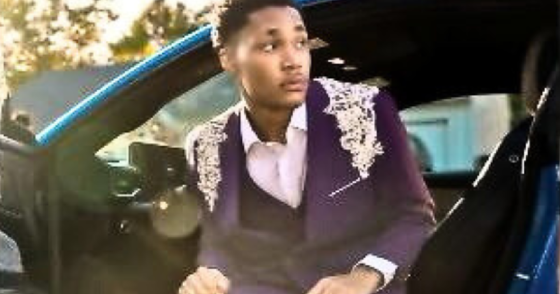 Community holds prom for senior denied big night over laptop | Education - Vimarsana News
