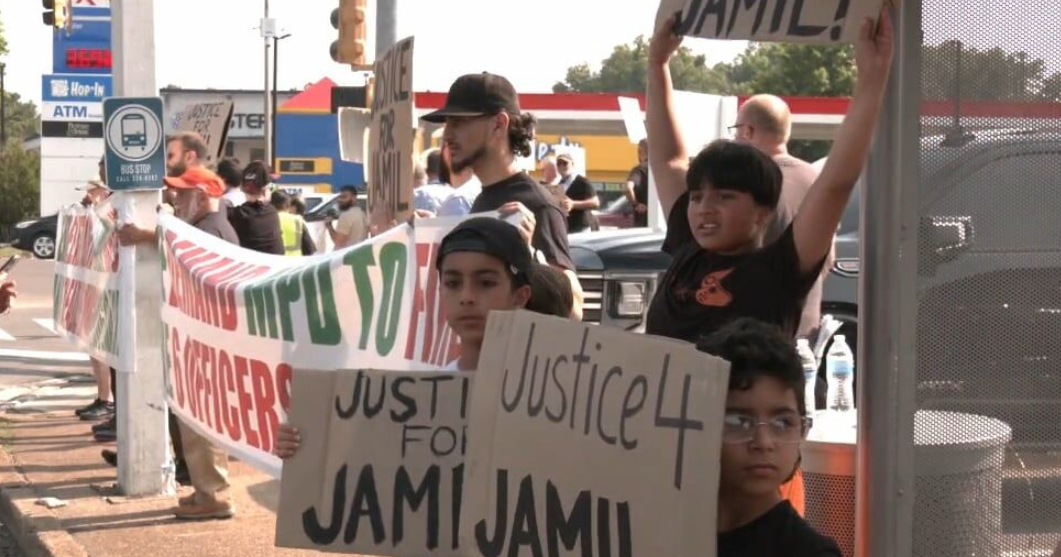 Protestors rally for man family claims was wrongly arrested by MPD - Vimarsana News
