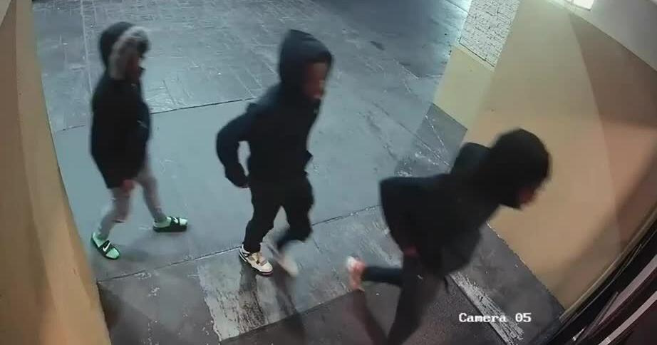 Police searching for 4 suspects after robbery in East Memphis | News ...