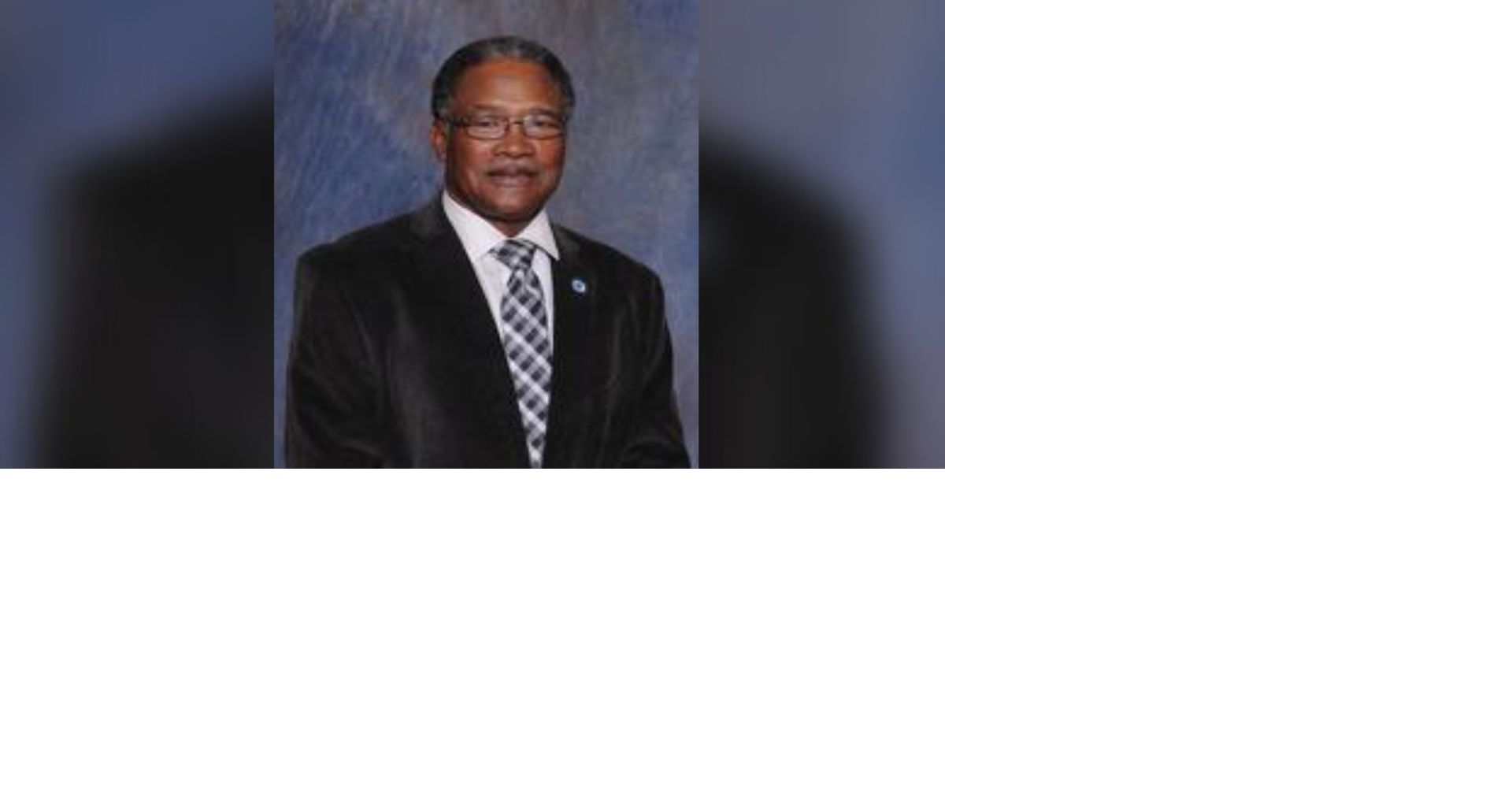 WATCH: School bus driver dies after crash in Mississippi, officials say ...