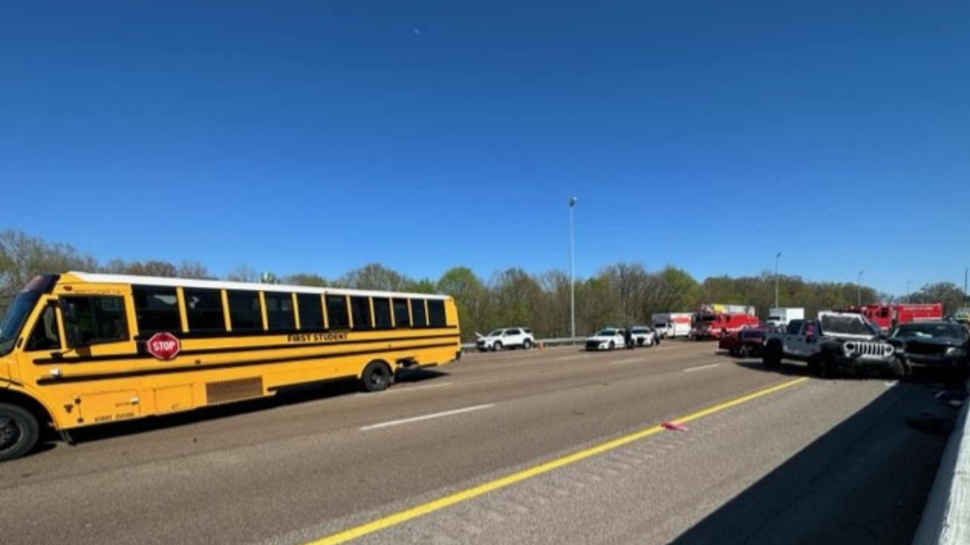 School bus involved in crash on Memphis interstate