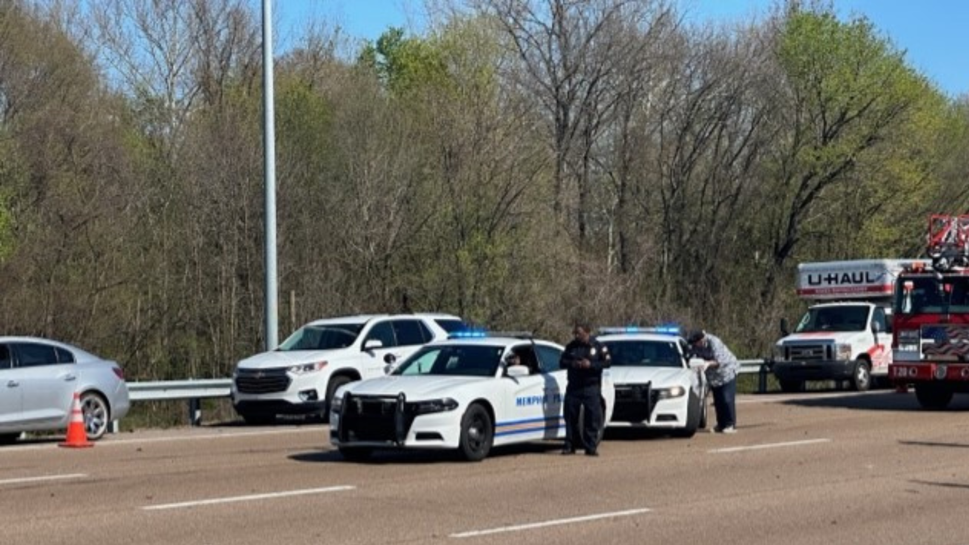 School bus involved in crash on Memphis interstate
