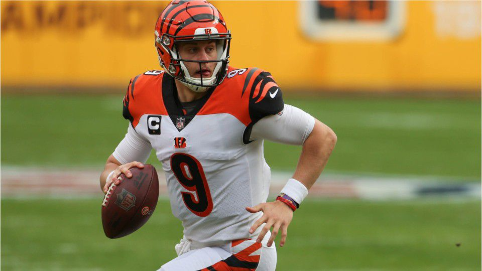 Joe Burrow injury update: Bengals QB carted off vs Washington