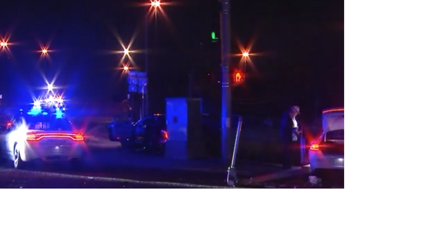 Memphis Police officer injured after crash with stolen car | News ...