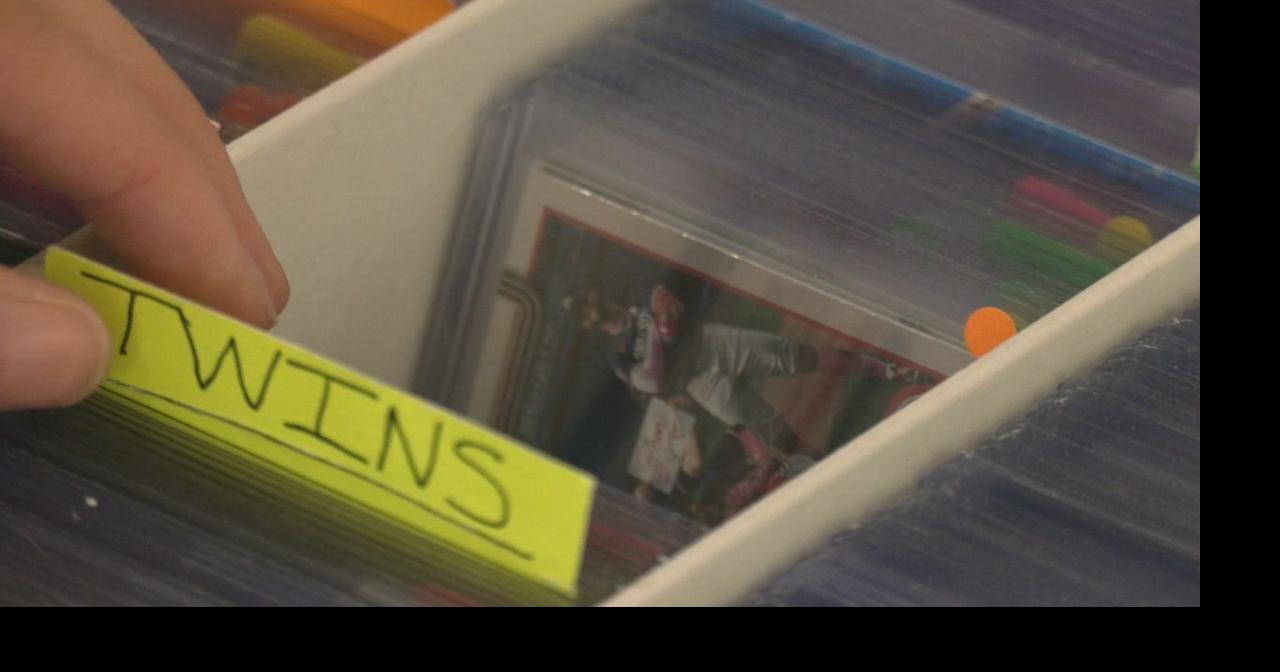 Game On and Elite Sports & Collections host card and collectible show