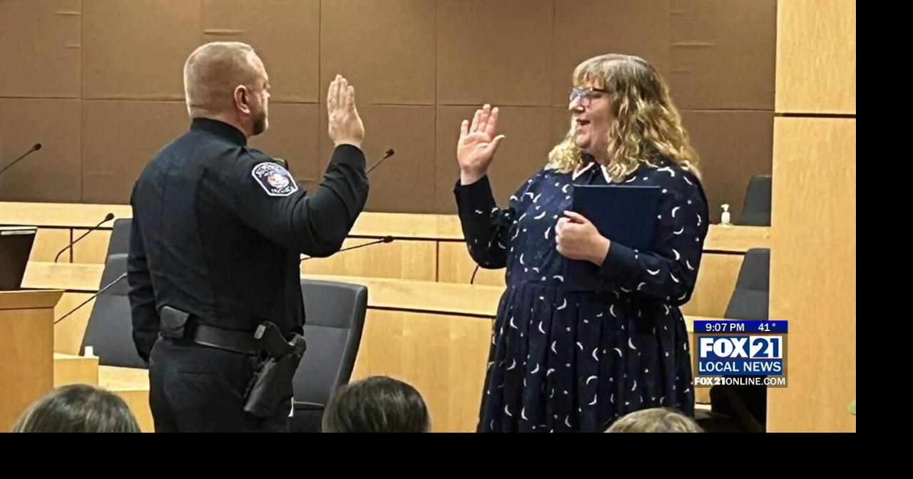 New Superior Police Chief Sworn In | Homepage | fox21online.com