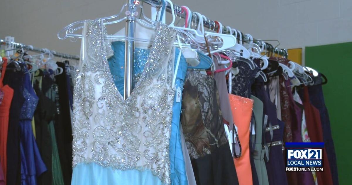 Duluth non-profit If the Dress Fits holds no cost prom dress event Duluth non-profit If the Dress Fits holds no cost prom dress event
