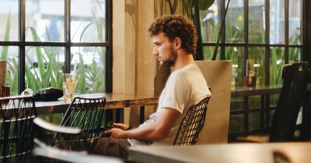 Americans report emotional disconnect even as they crave community | Health Americans report emotional disconnect even as they crave community | Health