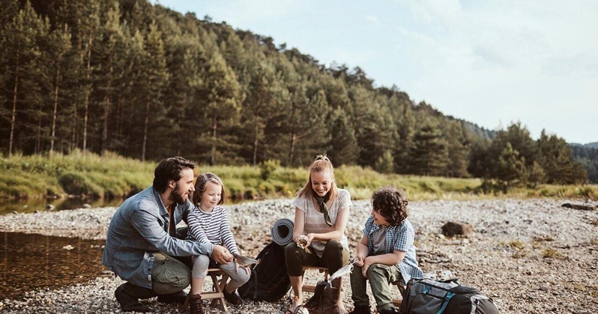 Loneliness affects 1 in 6 people globally. New research reveals the childhood experiences that help adults thrive | Health Loneliness affects 1 in 6 people globally. New research reveals the childhood experiences that help adults thrive | Health