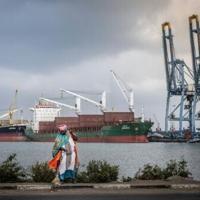 जिबूती में छठे कार्यकाल के लिए नेता के रूप में वोटों की गिनती हो रही है