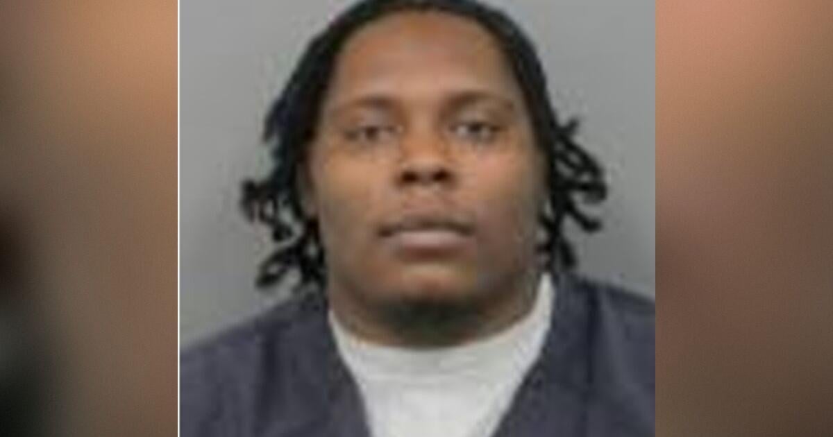 Ohio driver accused of pulling gun on I-35 in Carlton County
