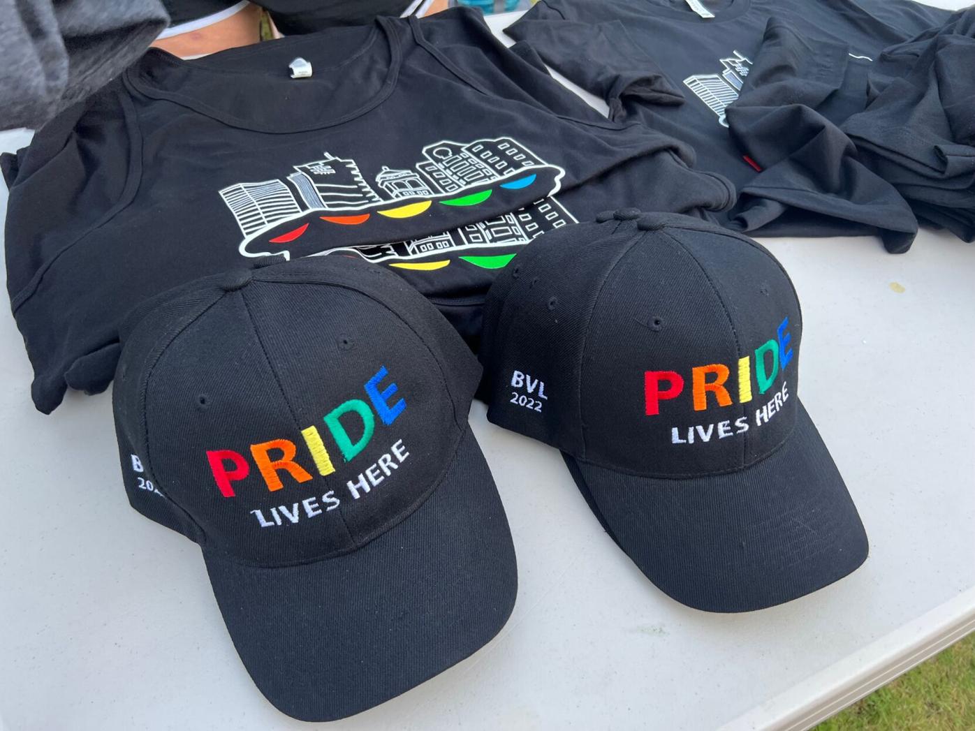 Cash: Rays player not wearing LGBTQ logos won't divide team