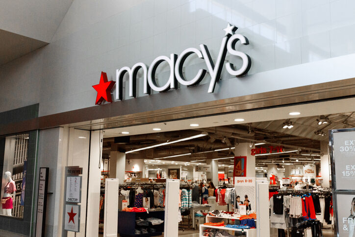 Macy's to close two D-FW stores and eight across Texas as sales slump