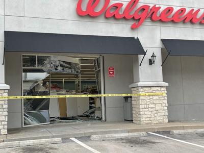 Car drives through front of south Tulsa pharmacy