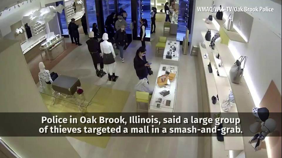 Chicago police recover one of three vehicles involved in theft at Louis  Vuitton store in Oak Brook