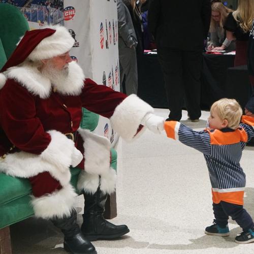 Photos: Santa sightings in Tulsa 2022 | | fox23.com