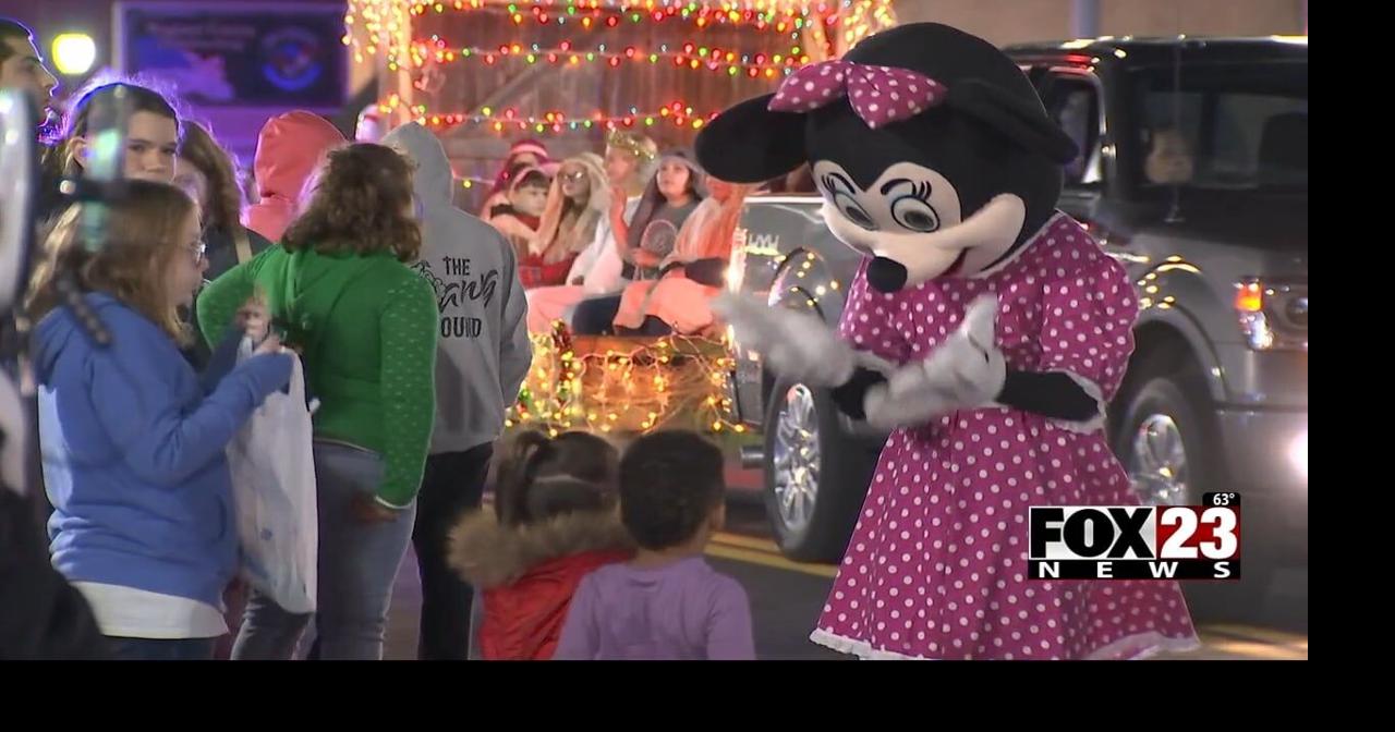 Annual Wagoner Christmas Parade is more inclusive with noise canceling