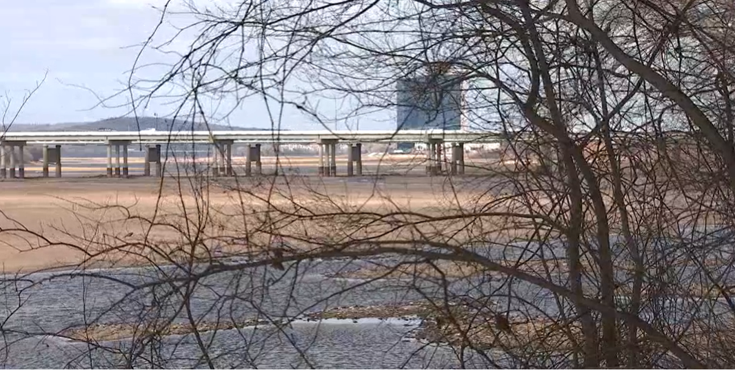 Photos Public signing ceremony for law water dam project held at