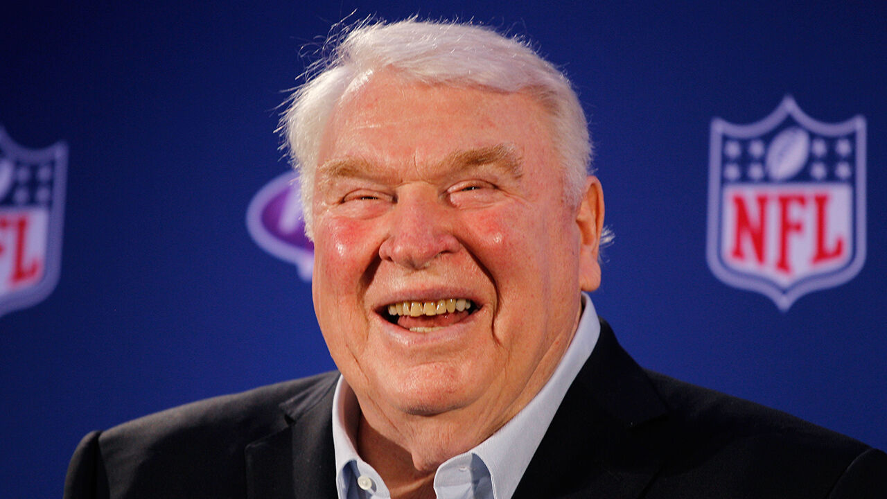 Hall of Fame coach, NFL media icon John Madden dies