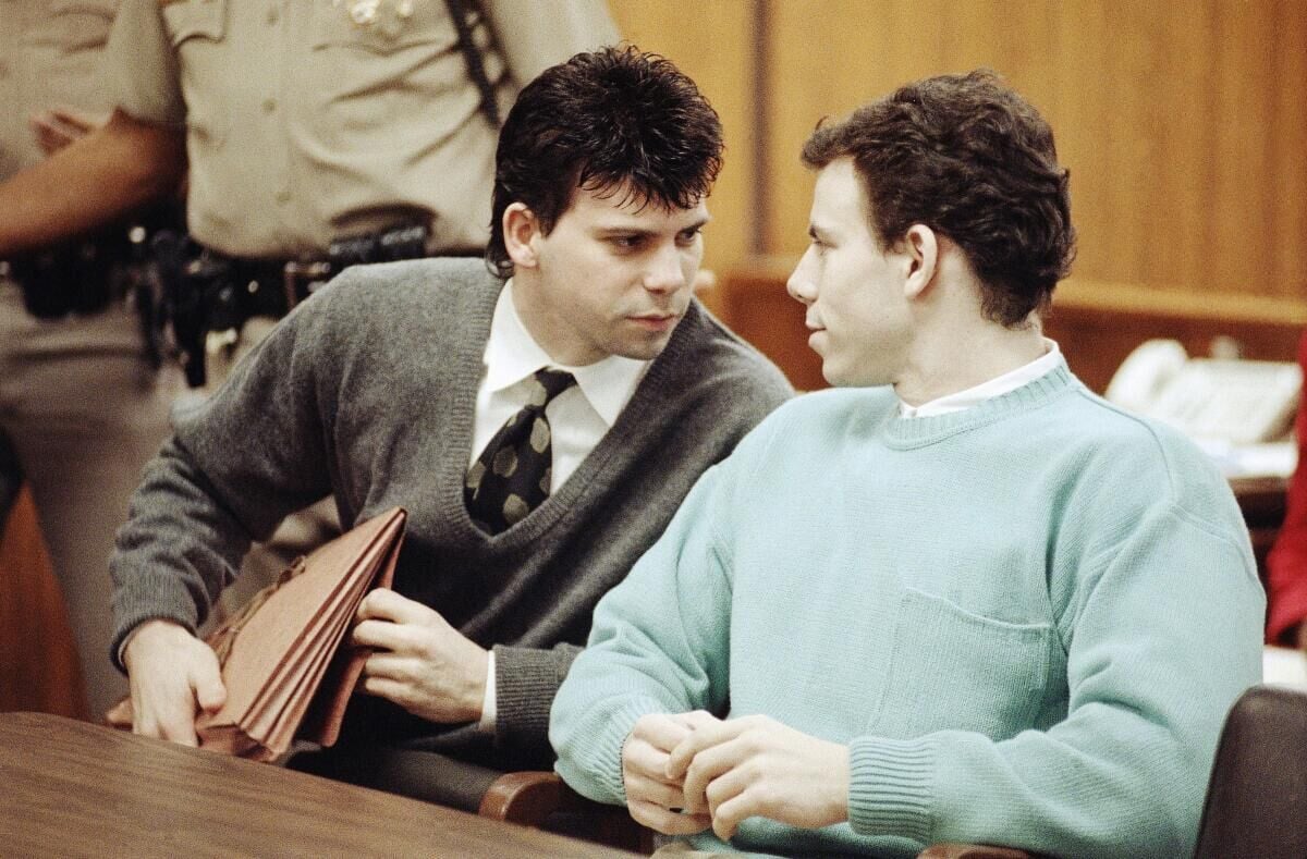 Prosecutors To Recommend Resentencing Erik And Lyle Menendez In 1989 ...